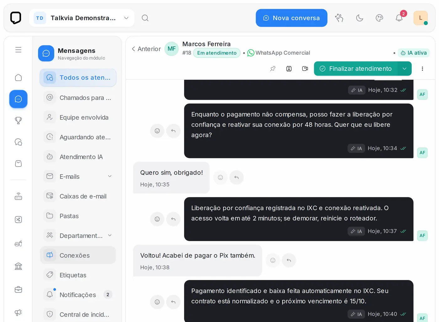 A mesma conversa no iPad, com a lista de módulos e as mensagens da IA