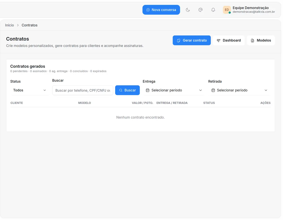 Tela de contratos da Talkvia com modelos e contratos gerados