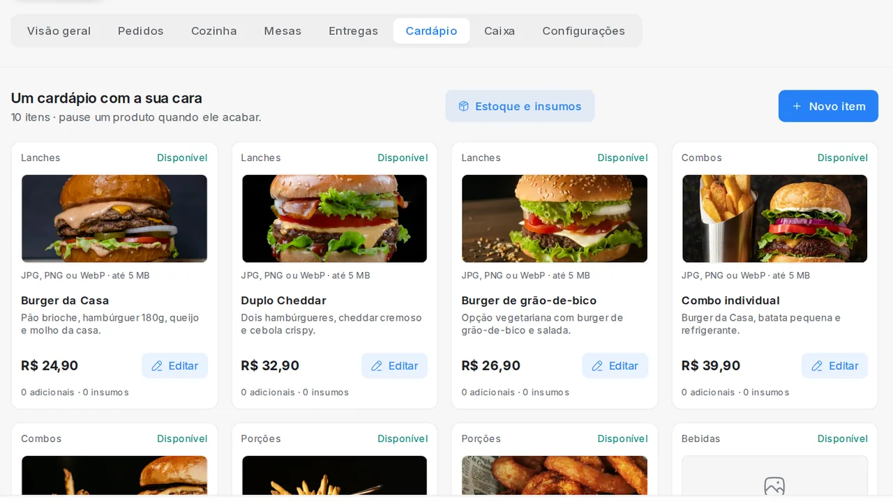 Tela Cardápio do Talkvia Food com lanches, combos e porções com foto, preço e status Disponível